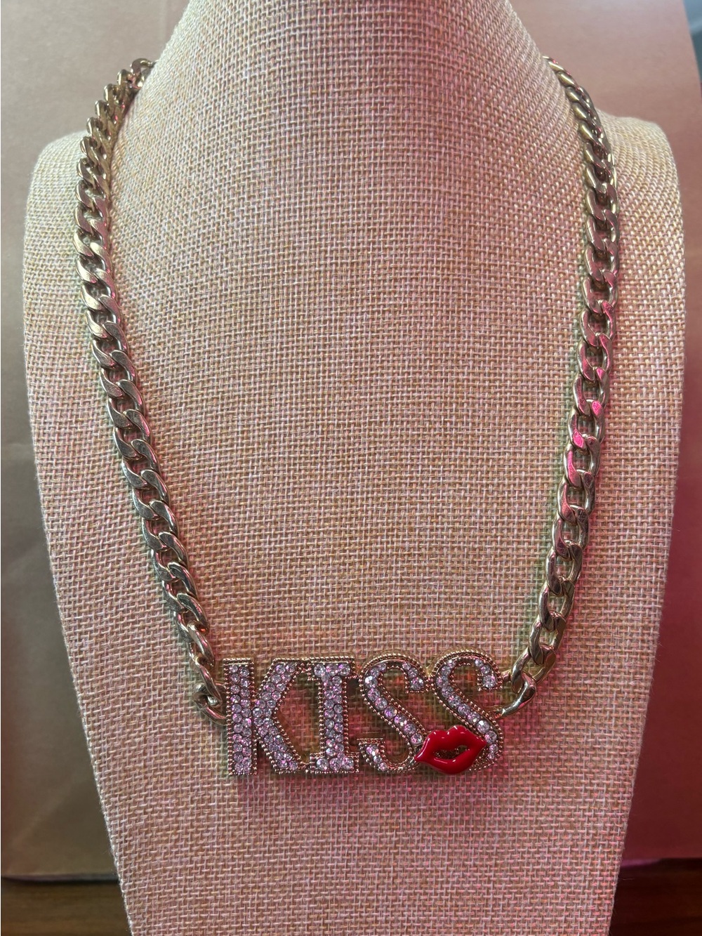 KISS Crystal Statement Necklace with Red Lip Charm